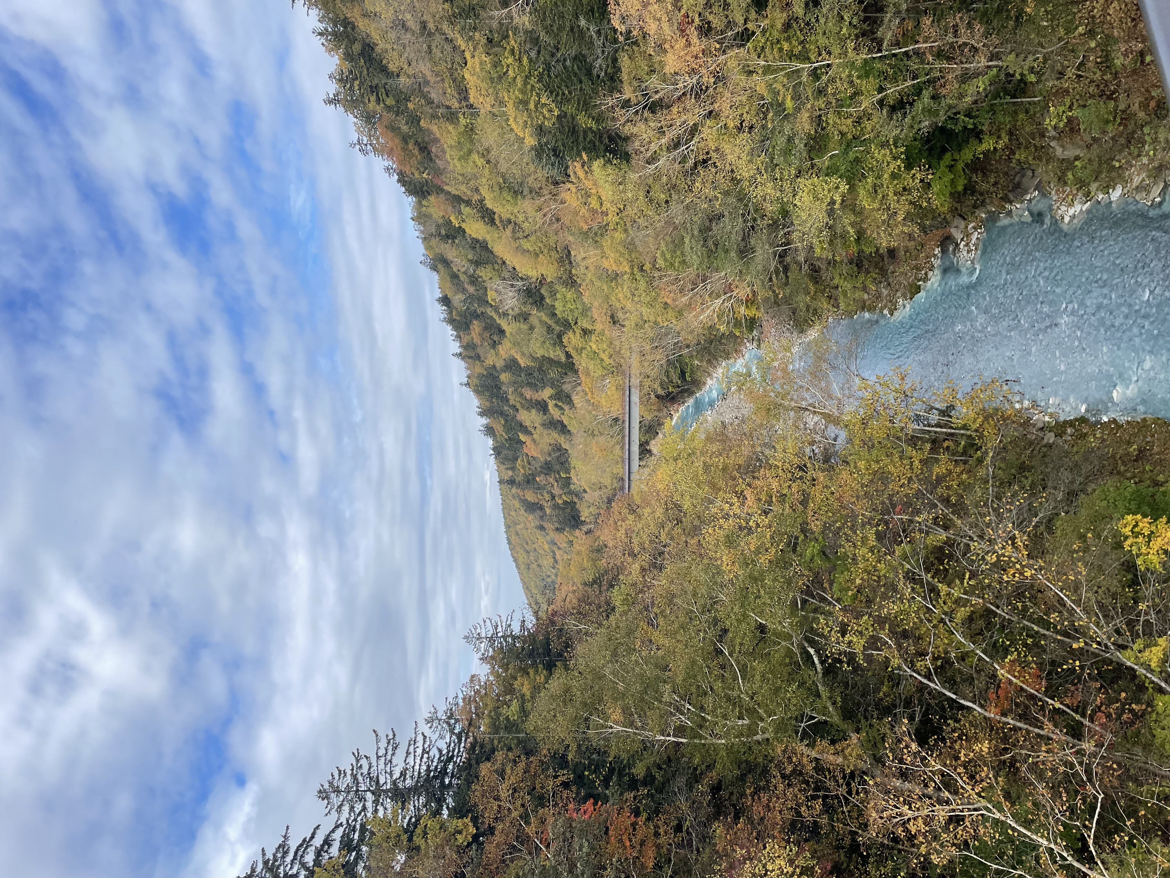 美瑛町白金の滝